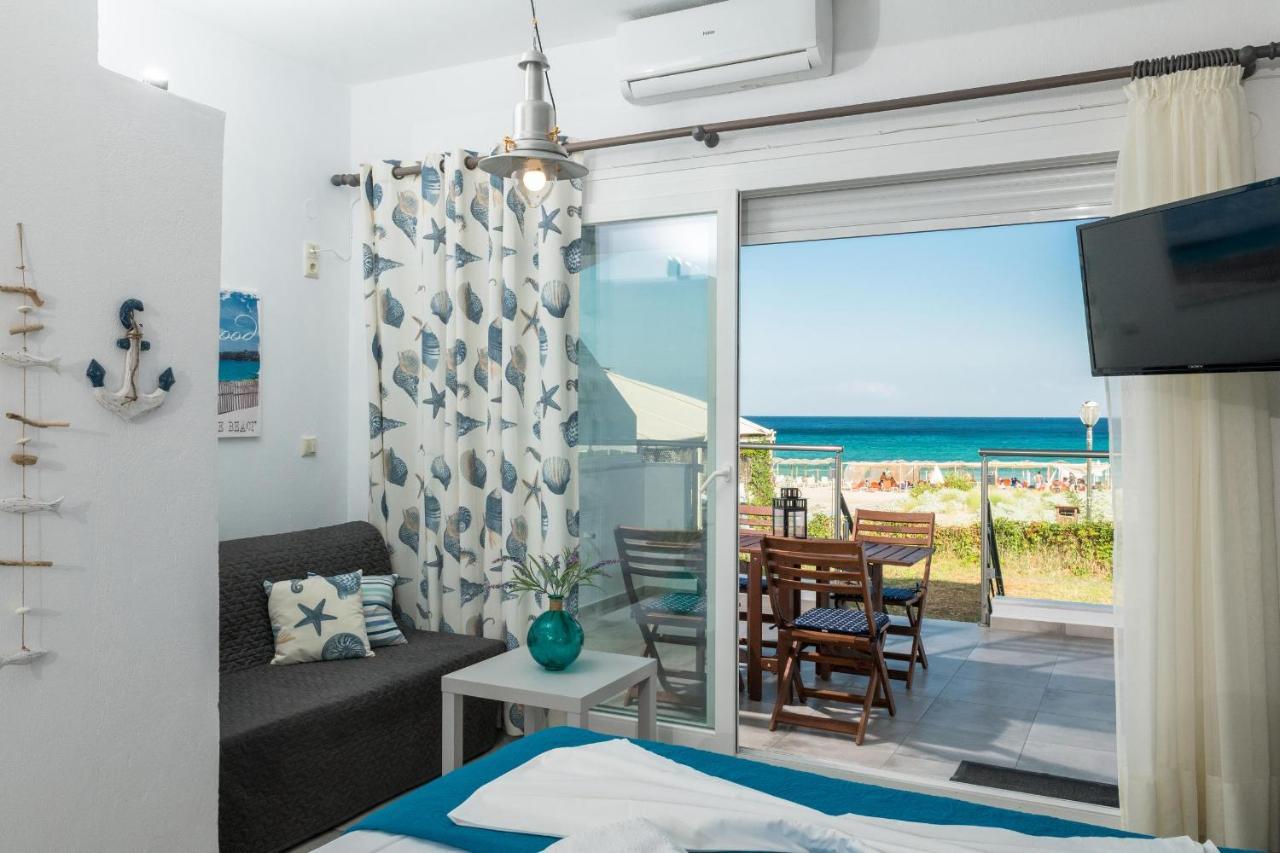 Artemis Beach Apartments Криси Амудия Екстериор снимка